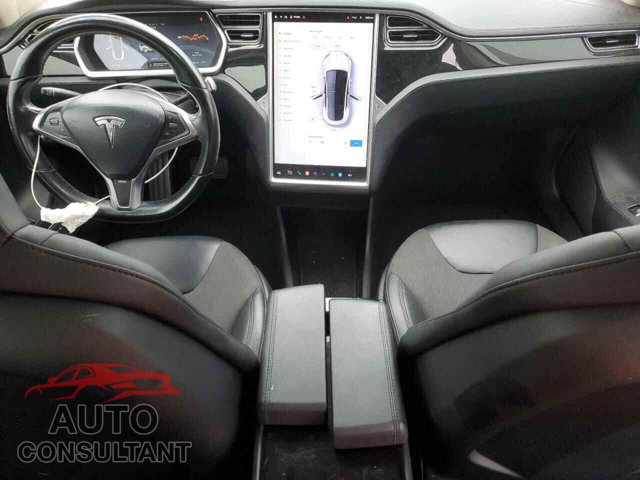TESLA MODEL S 2013 - 5YJSA1CG8DFP09285