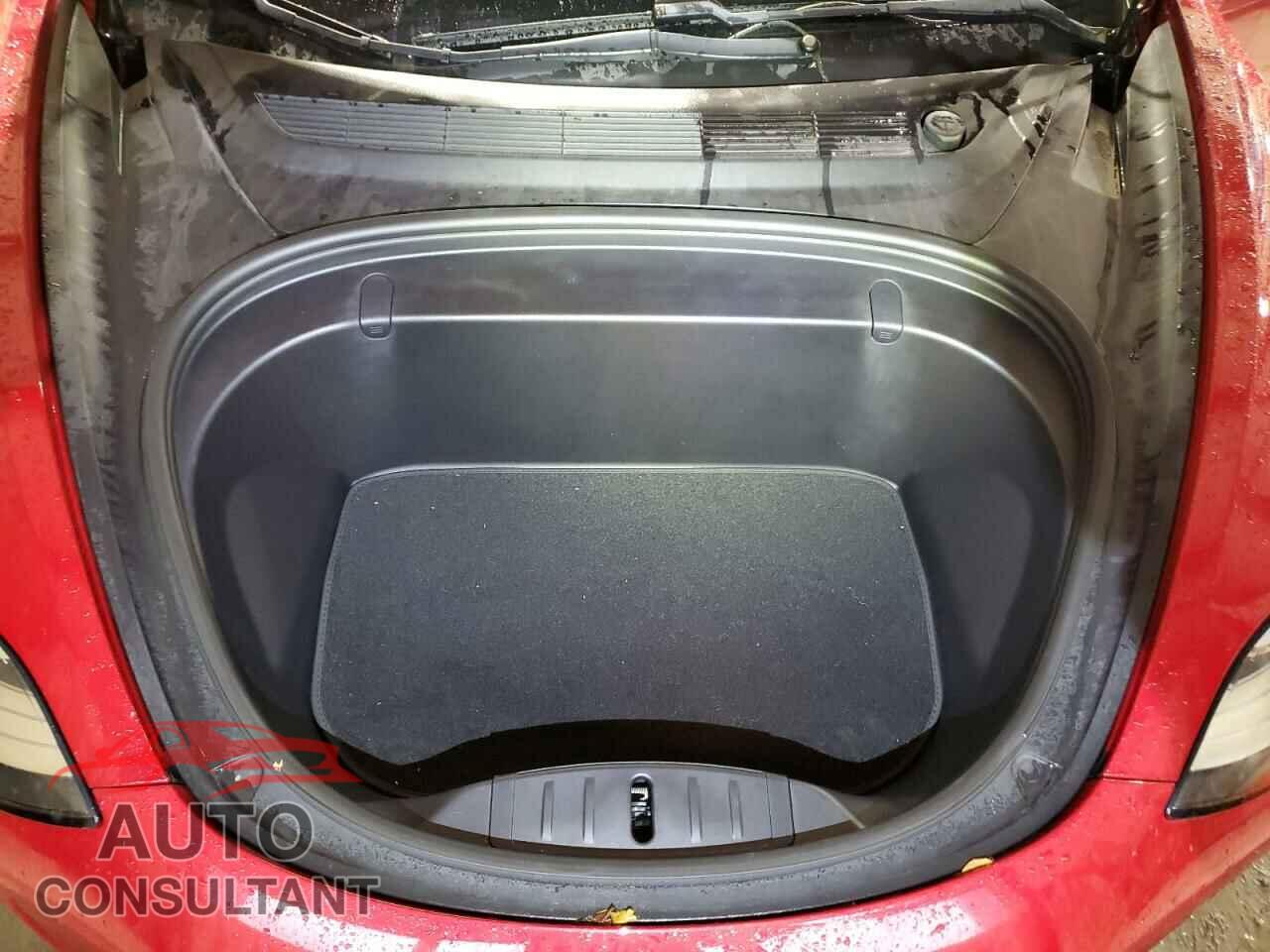 TESLA MODEL 3 2018 - 5YJ3E1EB6JF086027