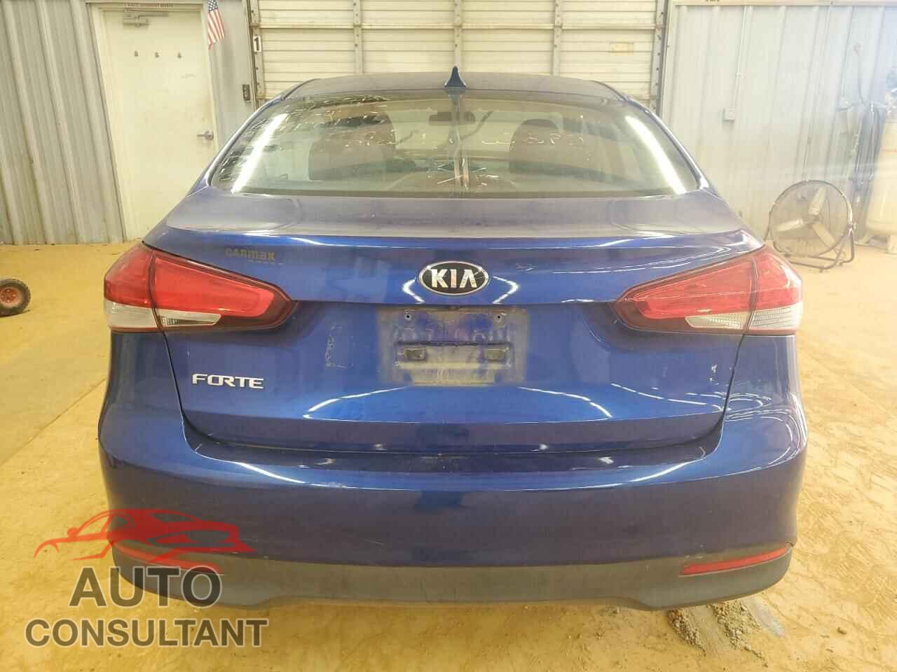 KIA FORTE 2017 - 3KPFL4A77HE050045