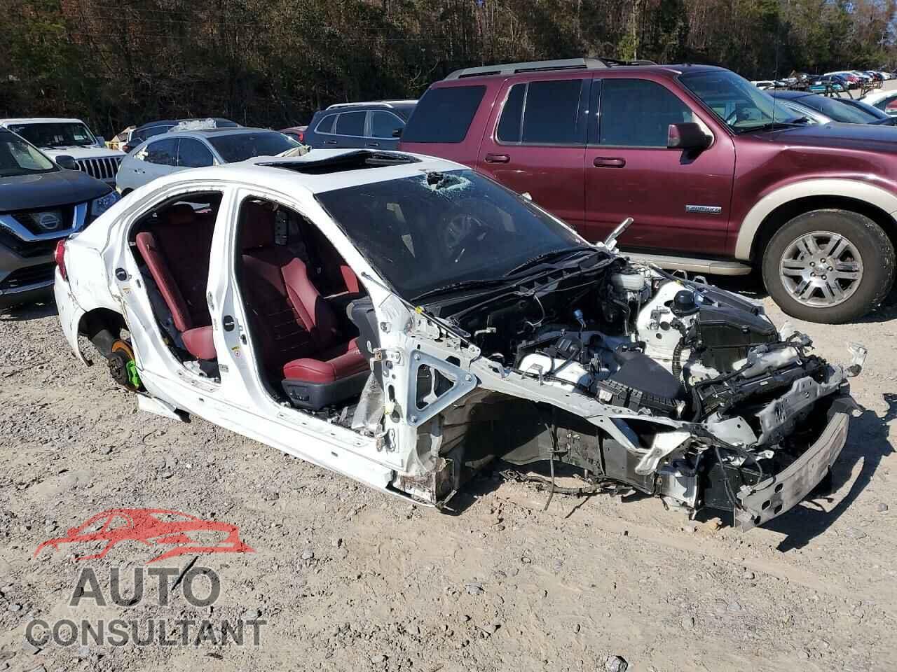 LEXUS IS 2014 - JTHBE1D23E5009618