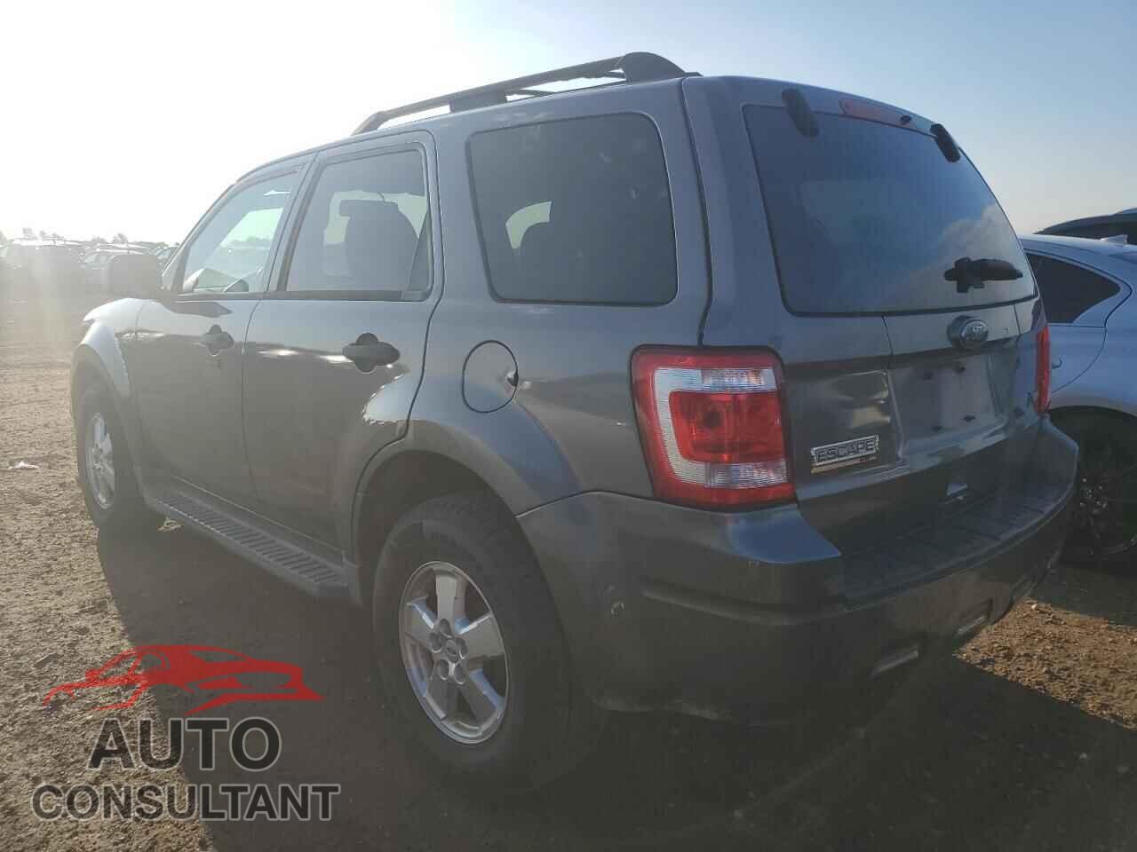 FORD ESCAPE 2010 - 1FMCU0DG5AKD17279