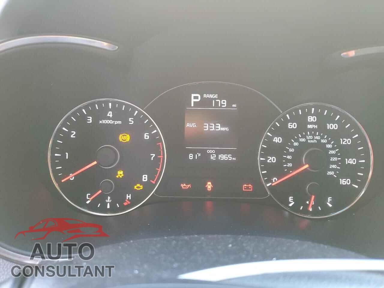 KIA FORTE 2018 - 3KPFK4A77JE176950