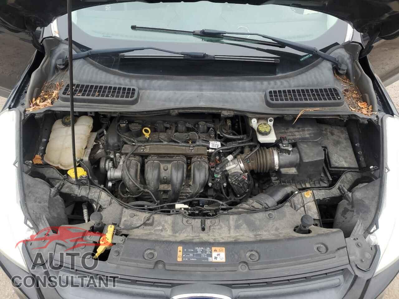 FORD ESCAPE 2015 - 1FMCU0F77FUA36660