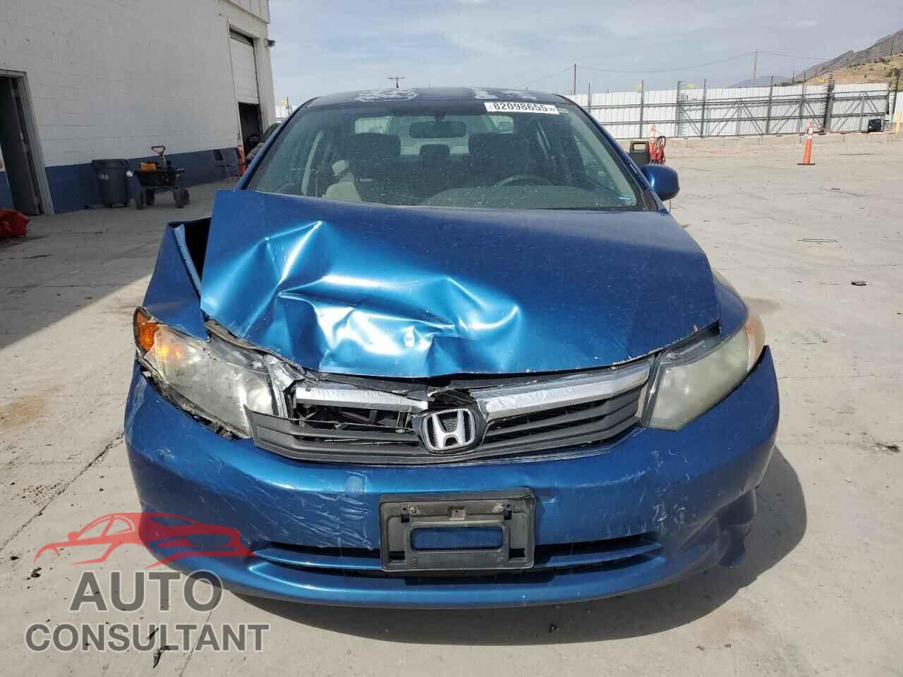 HONDA CIVIC 2012 - 2HGFB2F50CH560668
