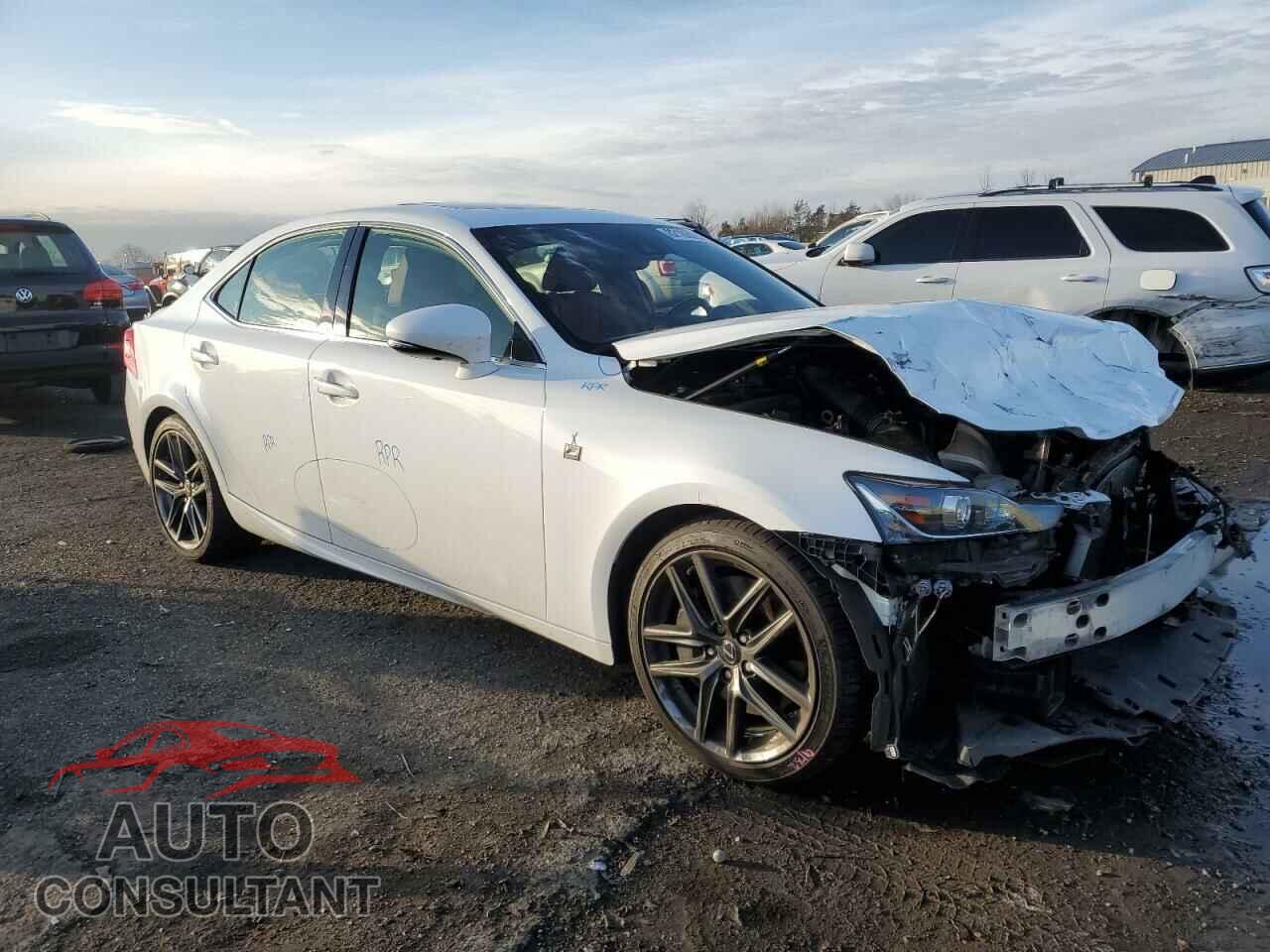 LEXUS IS 2018 - JTHC81D26J5031750