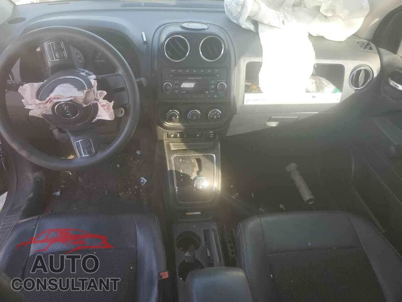 JEEP COMPASS 2015 - 1C4NJCBAXFD246517