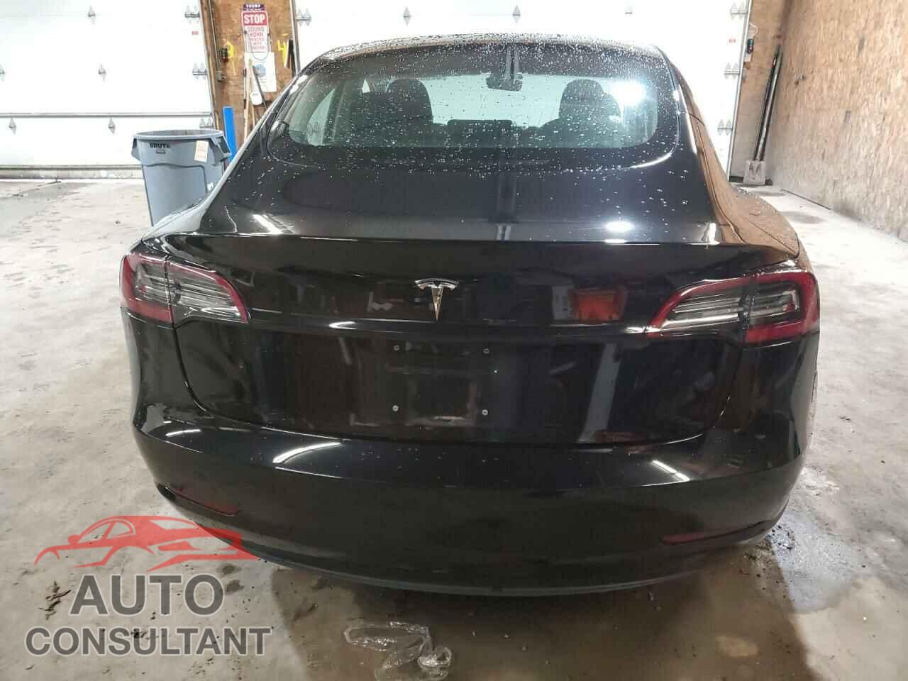 TESLA MODEL 3 2018 - 5YJ3E1EA6JF089484