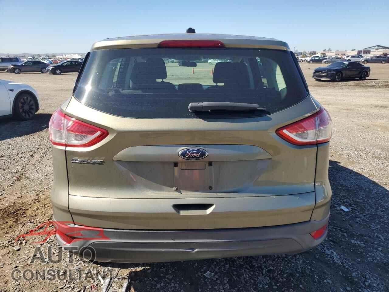 FORD ESCAPE 2013 - 1FMCU0F79DUB64587