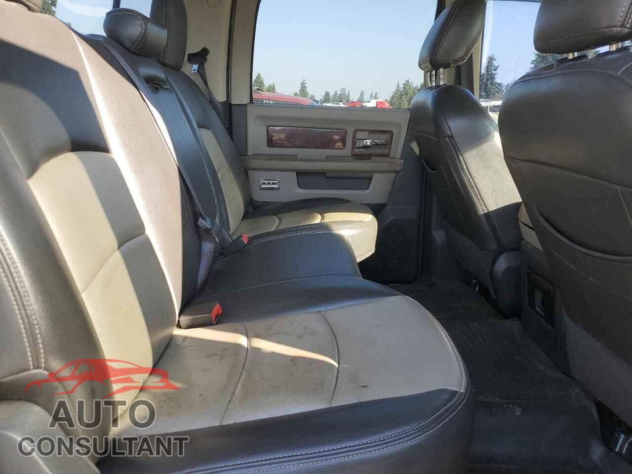 DODGE RAM 1500 2012 - 1C6RD7LT8CS229410
