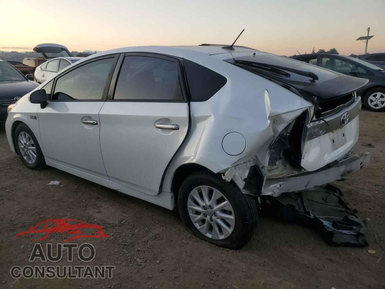 TOYOTA PRIUS 2014 - JTDKN3DP4E3056886