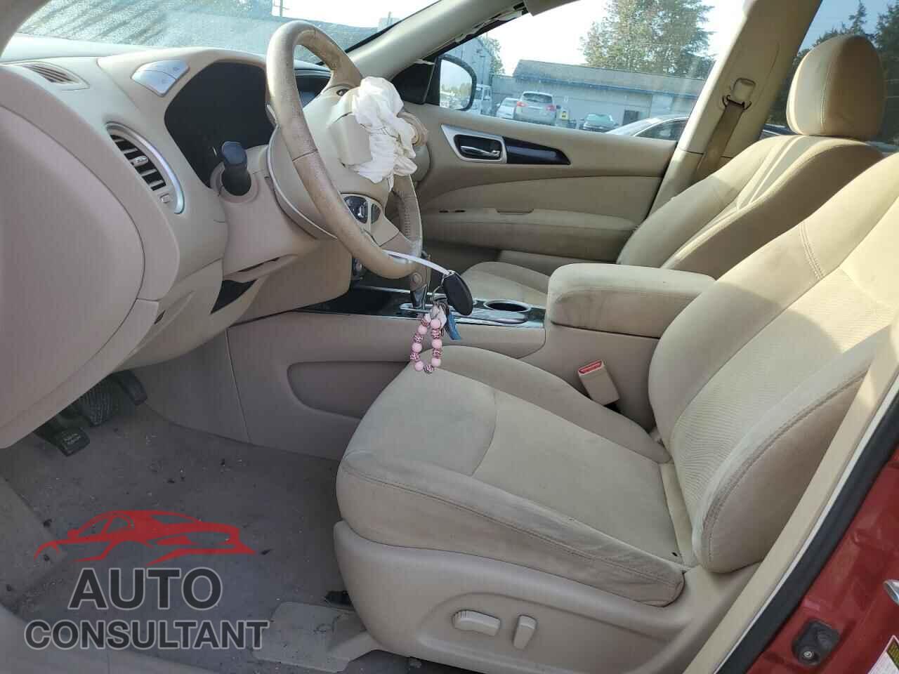 NISSAN PATHFINDER 2013 - 5N1AR2MN2DC605603