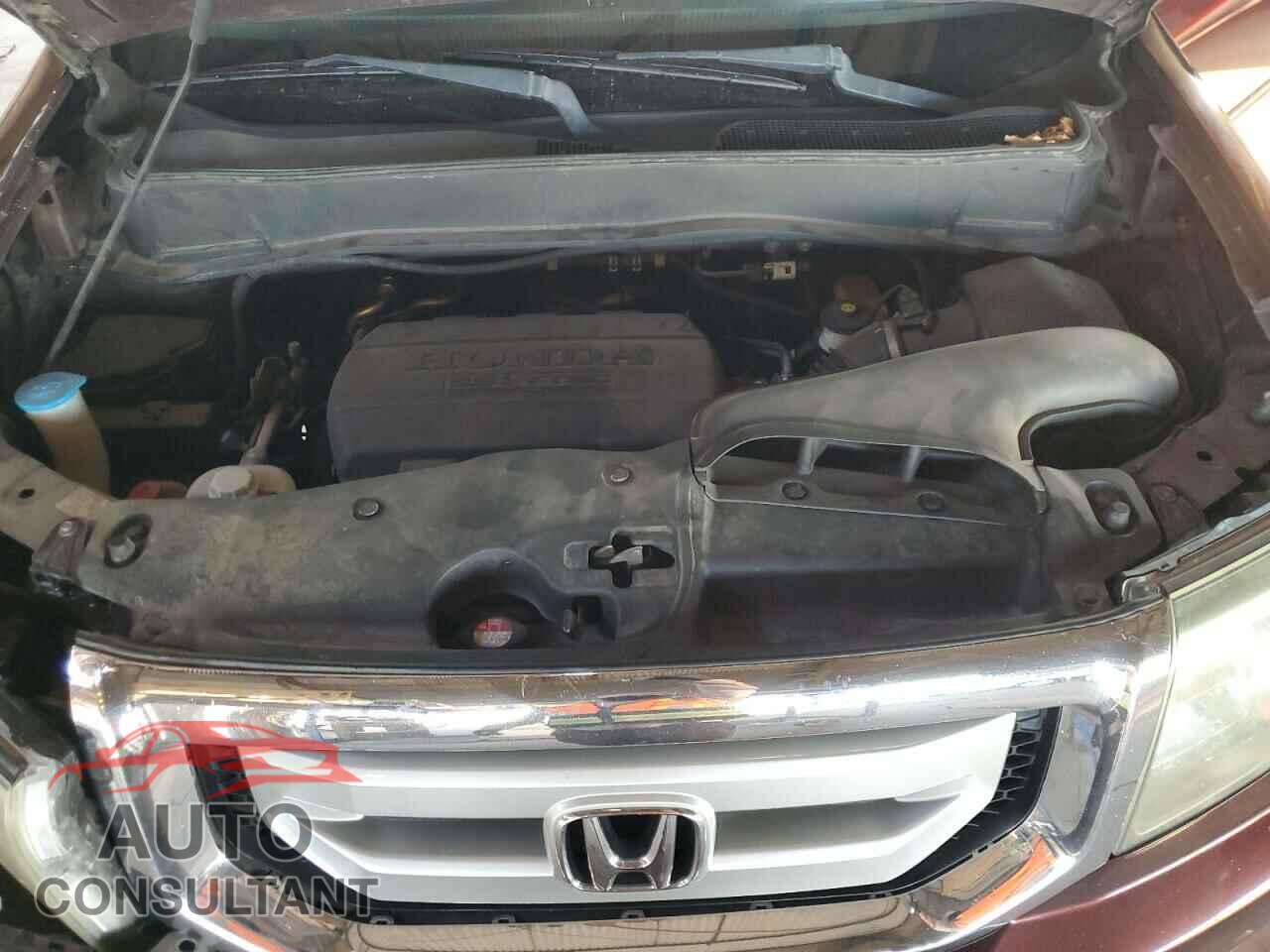 HONDA PILOT 2011 - 5FNYF3H25BB016157
