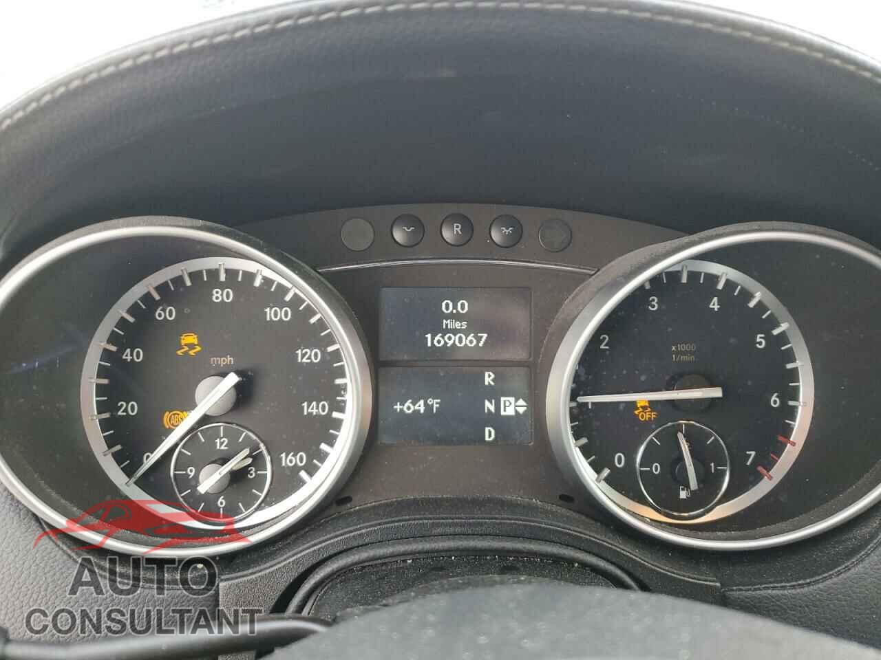 MERCEDES-BENZ GL-CLASS 2012 - 4JGBF7BE2CA800575