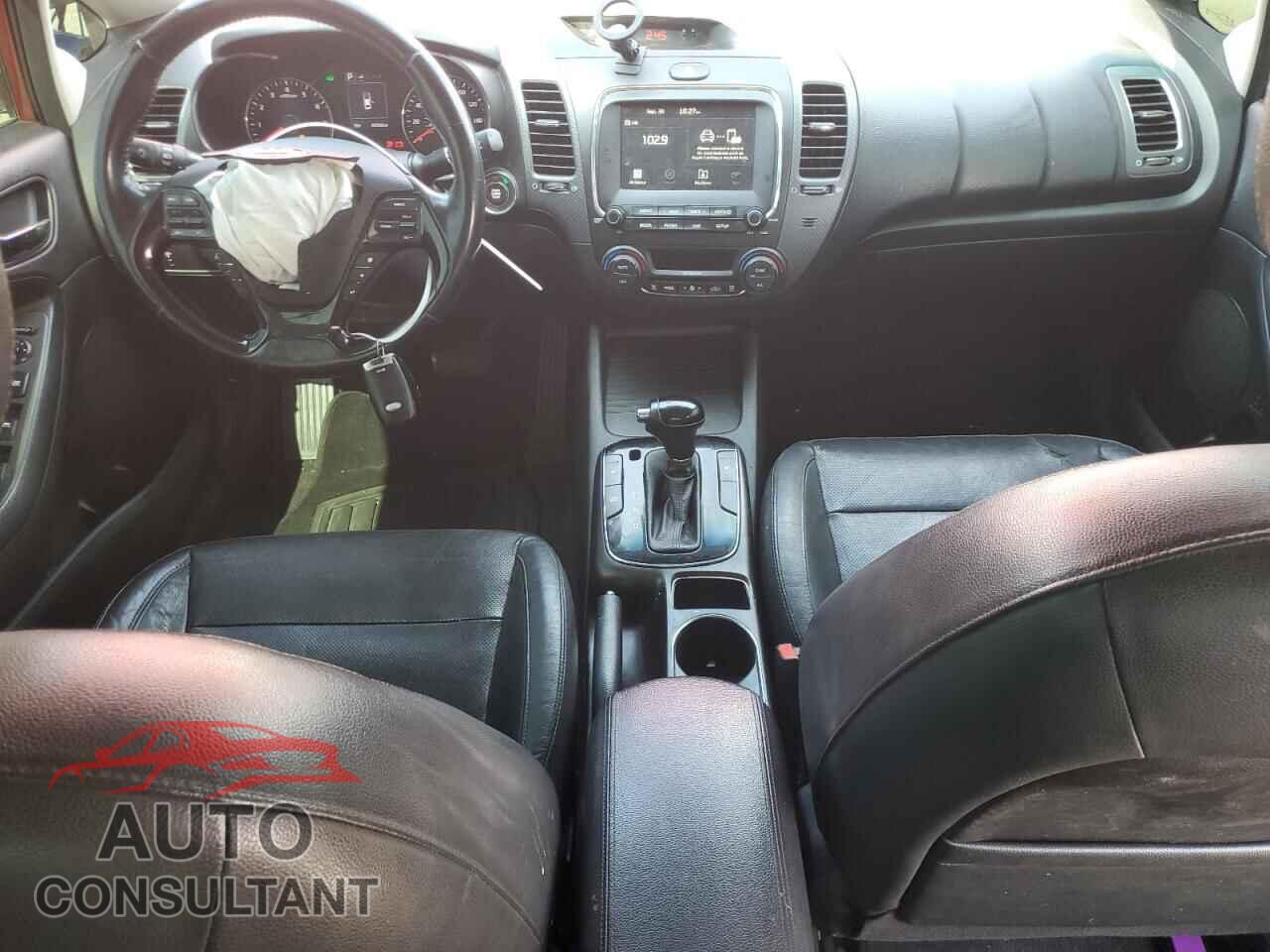 KIA FORTE 2017 - 3KPFL4A89HE050265