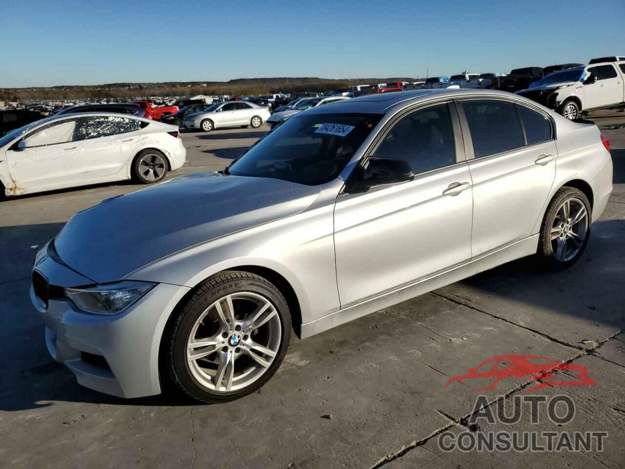 BMW 3 SERIES 2013 - WBA3B5G5XDNS01187