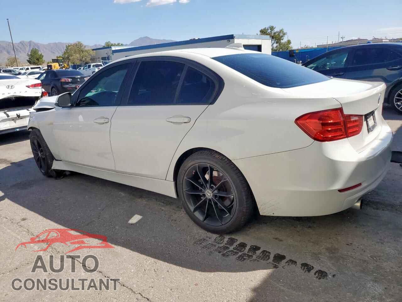 BMW 3 SERIES 2013 - WBA3B1C54DK129760