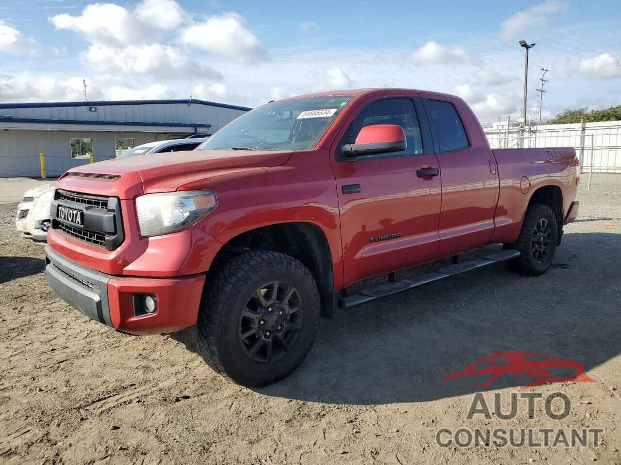 TOYOTA TUNDRA 2017 - 5TFUW5F18HX608705
