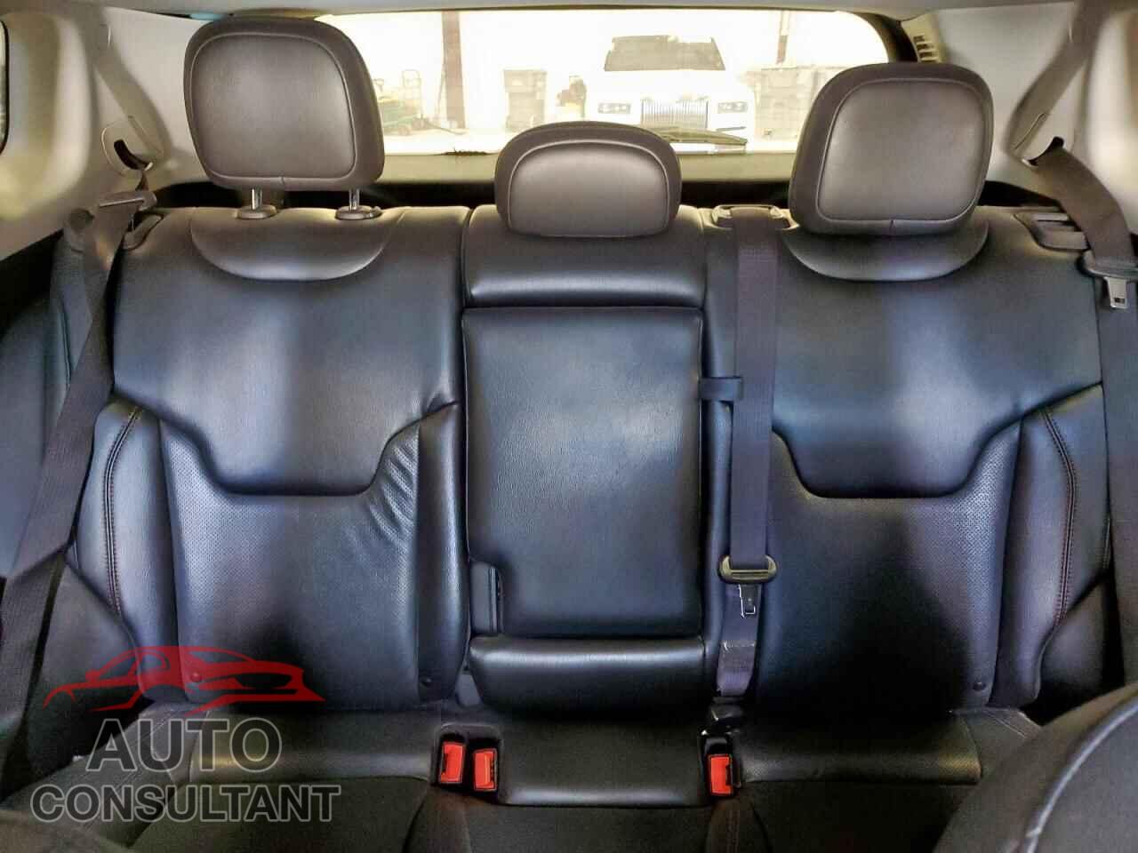 JEEP COMPASS 2021 - 3C4NJDCB1MT596123