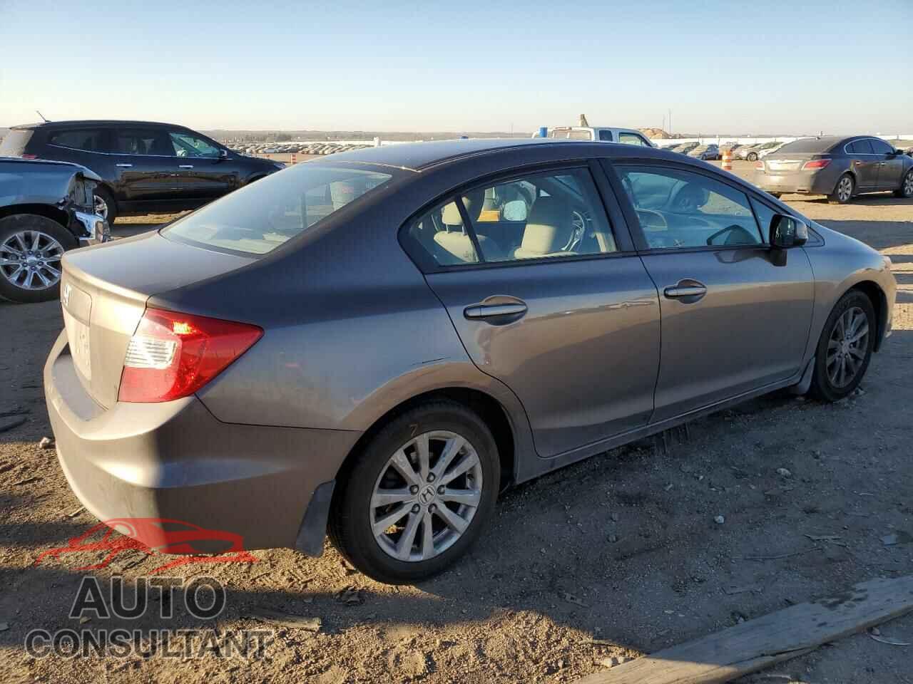 HONDA CIVIC 2012 - 2HGFB2F83CH541770