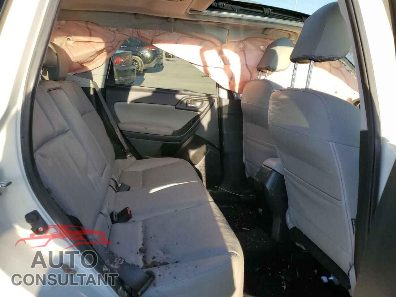 SUBARU FORESTER 2015 - JF2SJAHC9FH464541
