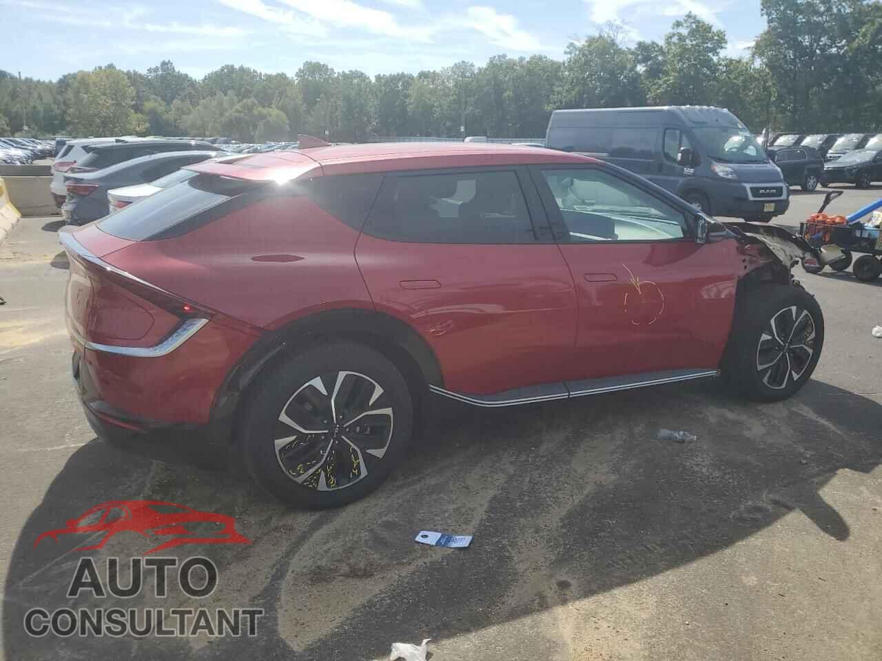KIA EV6 LIGHT 2023 - KNDC34LA9P5129397