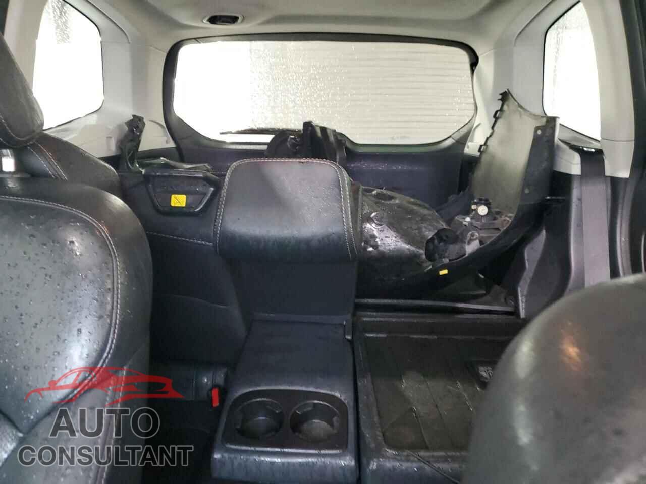 SUBARU FORESTER 2017 - JF2SJAJC7HH490066