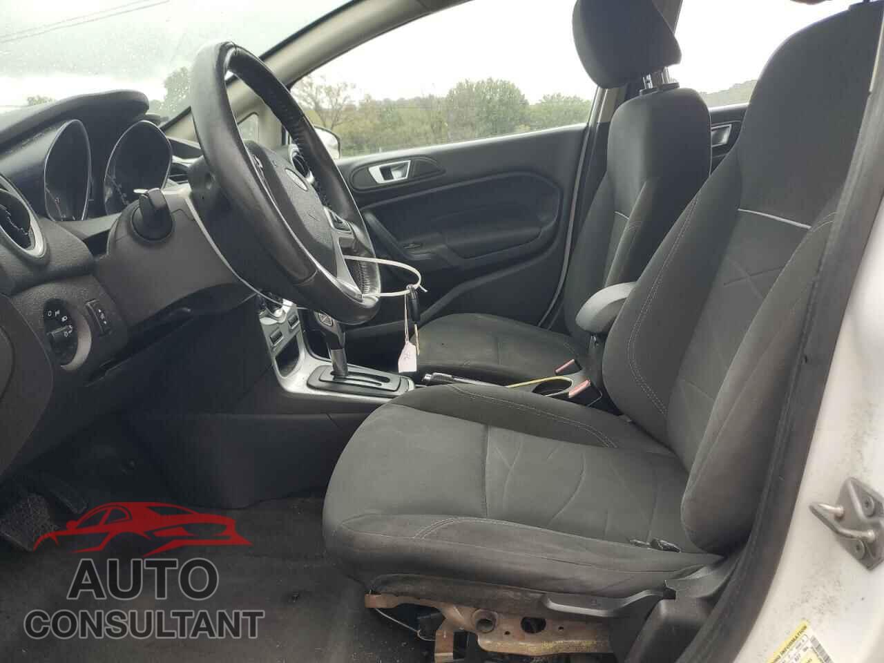 FORD FIESTA 2014 - 3FADP4EJ9EM200763