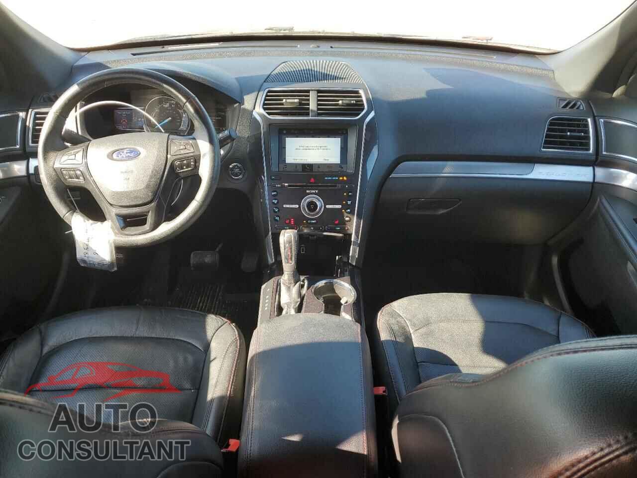 FORD EXPLORER 2018 - 1FM5K8GT0JGC73703