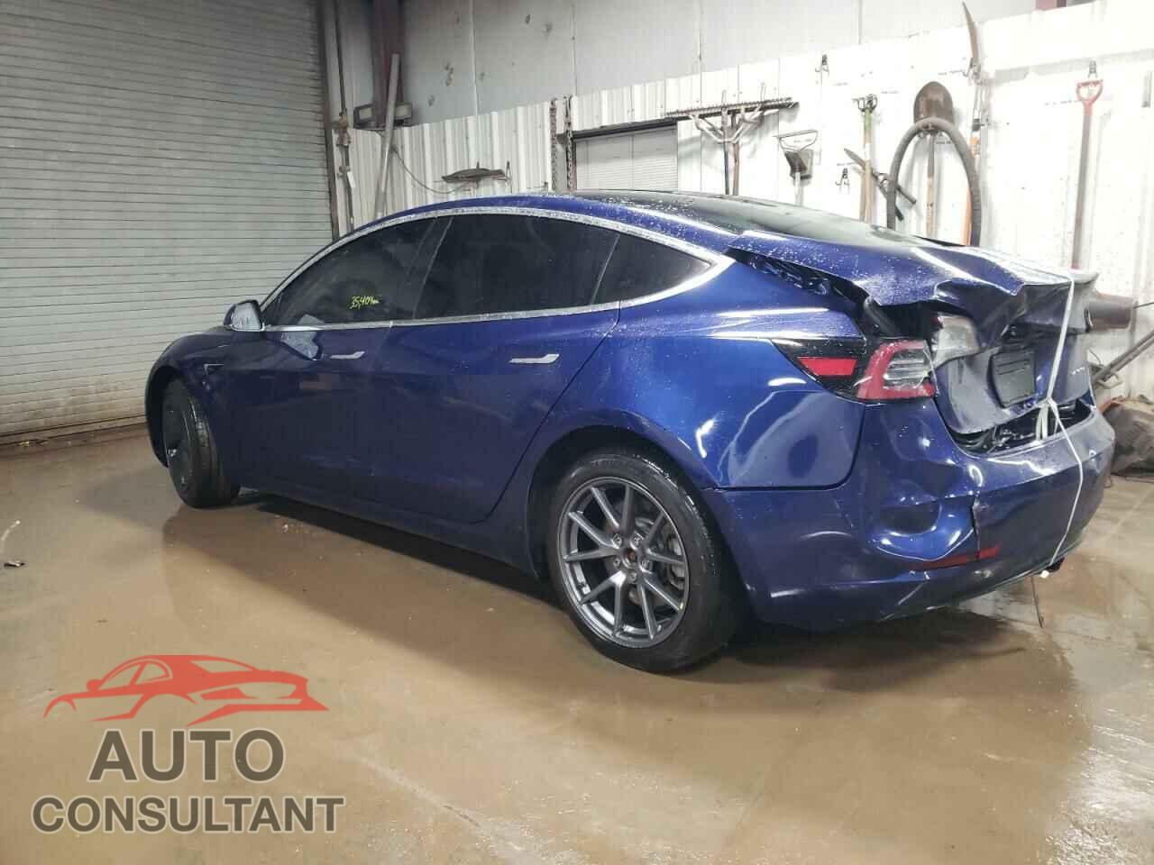 TESLA MODEL 3 2018 - 5YJ3E1EB5JF064942
