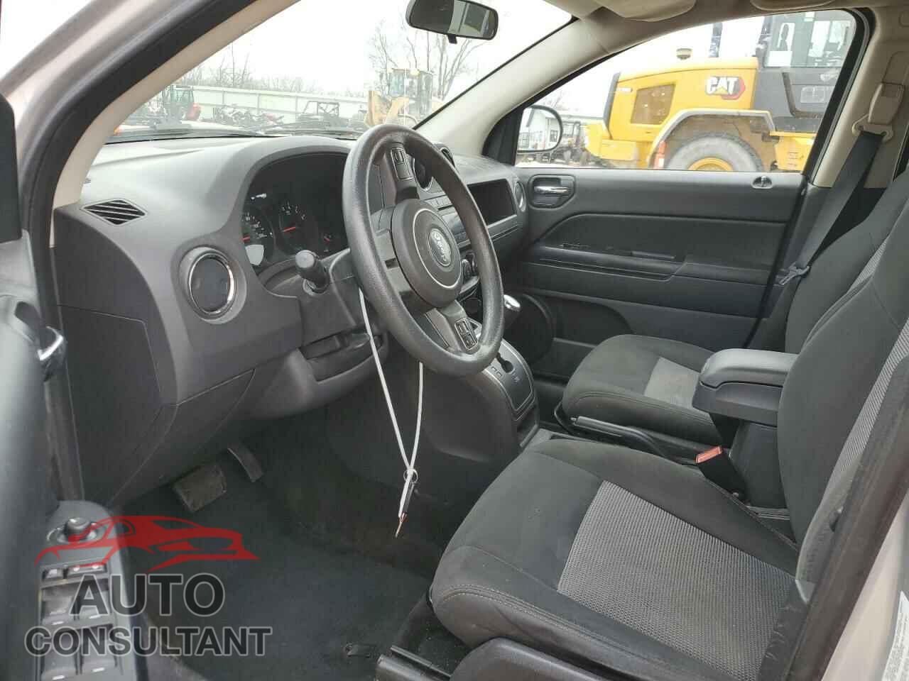 JEEP COMPASS 2013 - 1C4NJCBA7DD166492