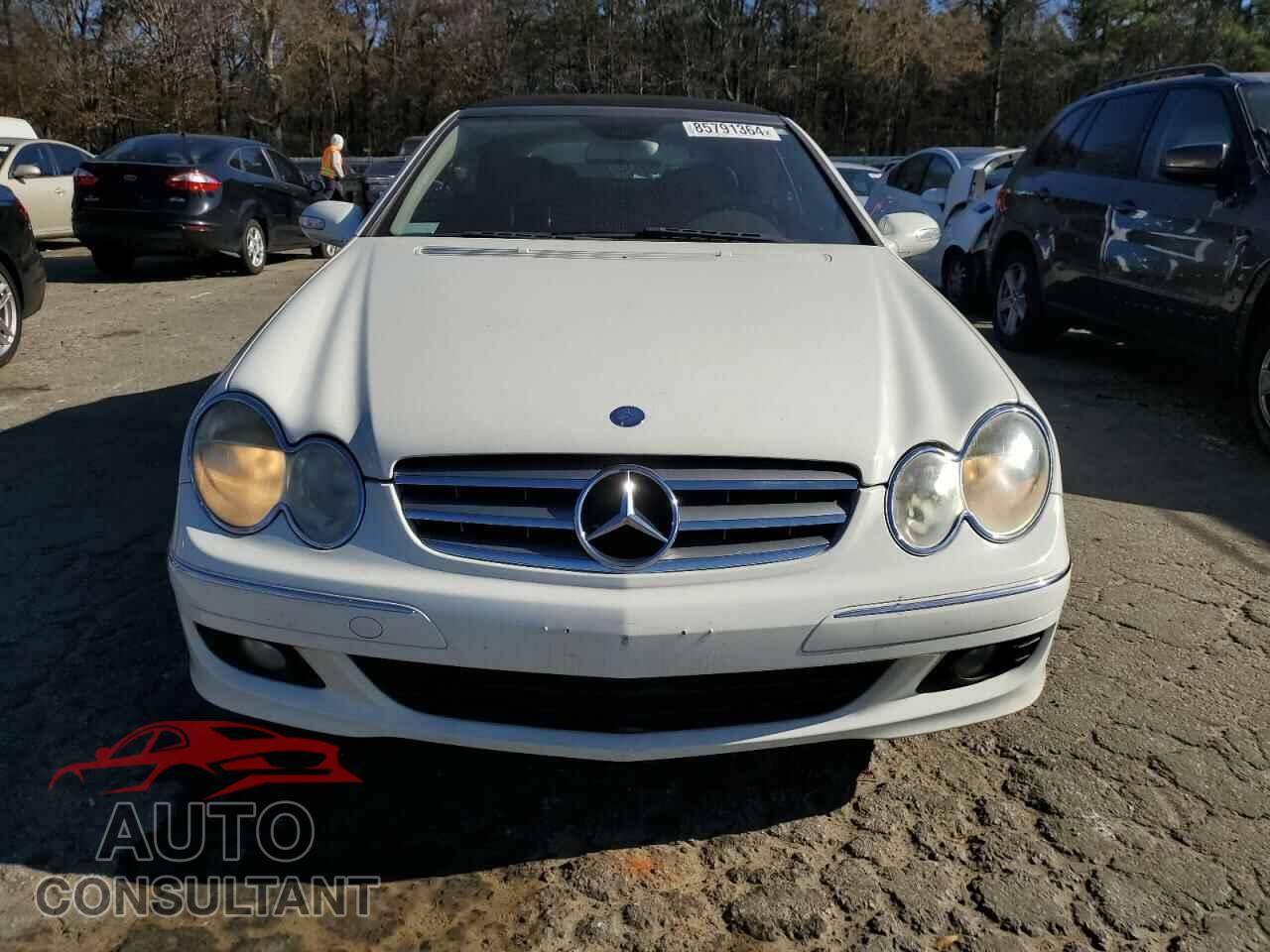 MERCEDES-BENZ CLK-CLASS 2015 - WDBTK56F97F207122