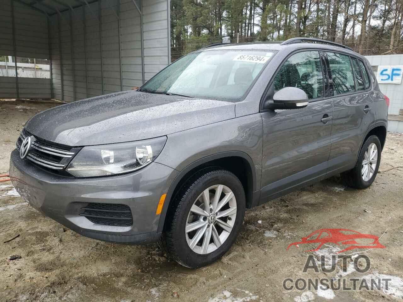 VOLKSWAGEN TIGUAN 2017 - WVGBV7AX5HK054260