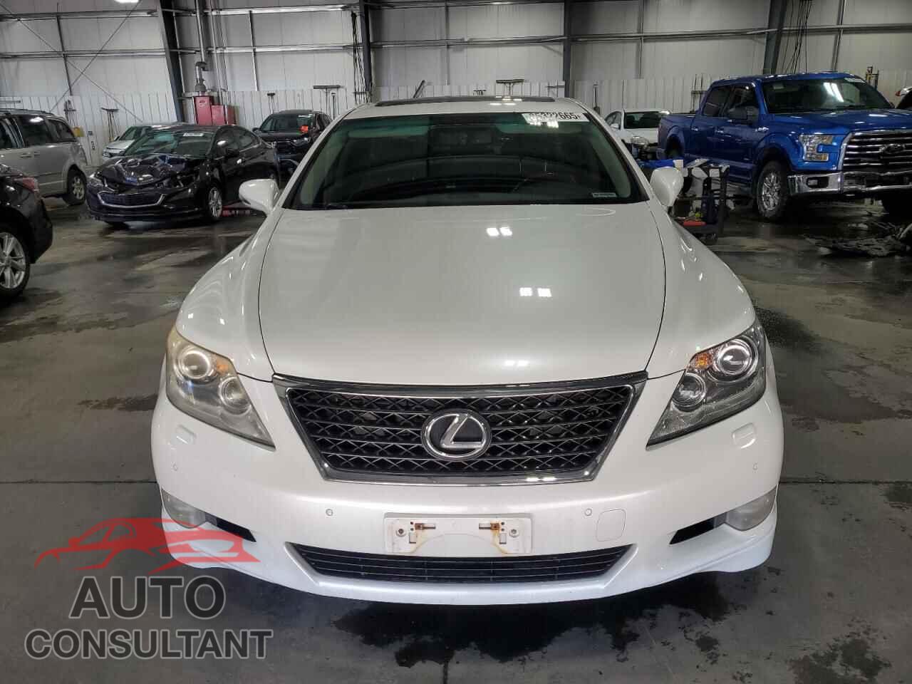 LEXUS LS460 2010 - JTHDL5EF8A5001208