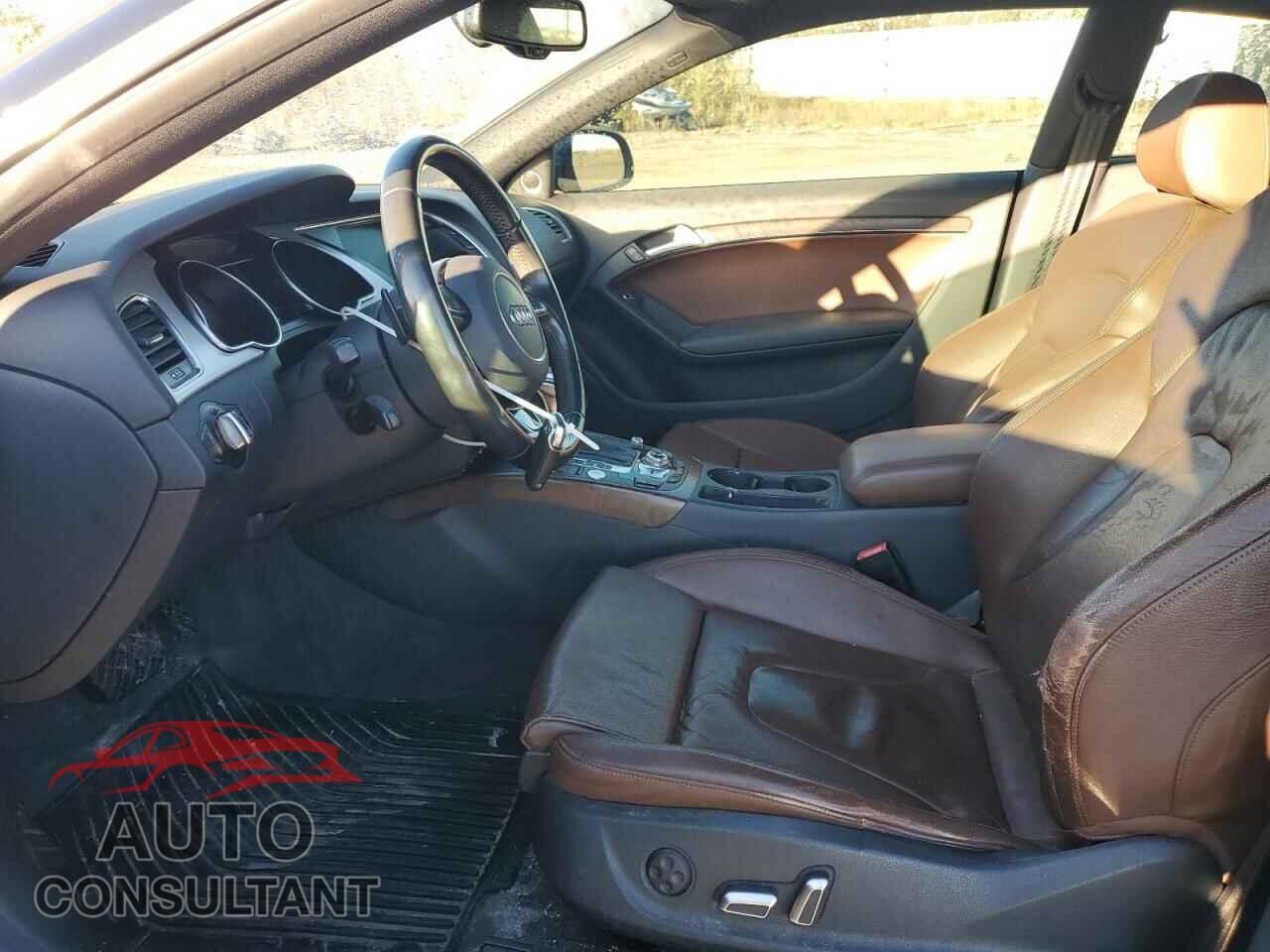 AUDI A5 2015 - WAUMFAFR4FA047592