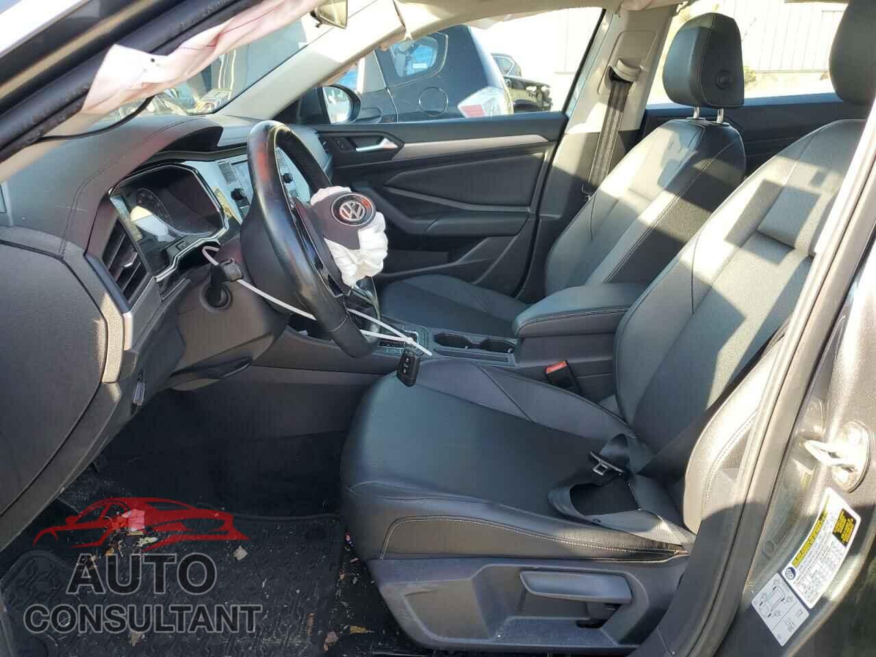 VOLKSWAGEN JETTA 2019 - 3VWC57BU4KM085137