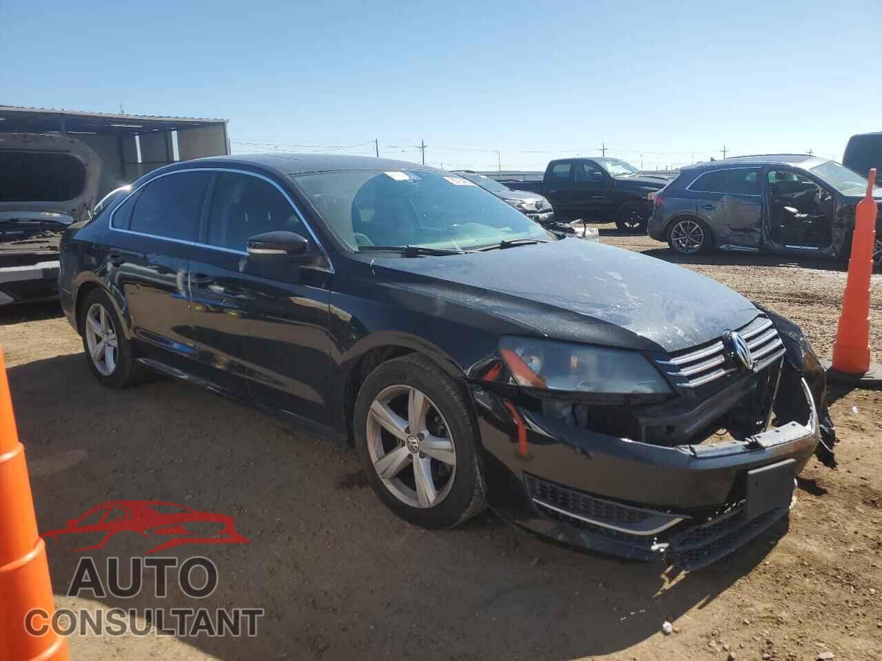 VOLKSWAGEN PASSAT 2013 - 1VWBP7A31DC024525