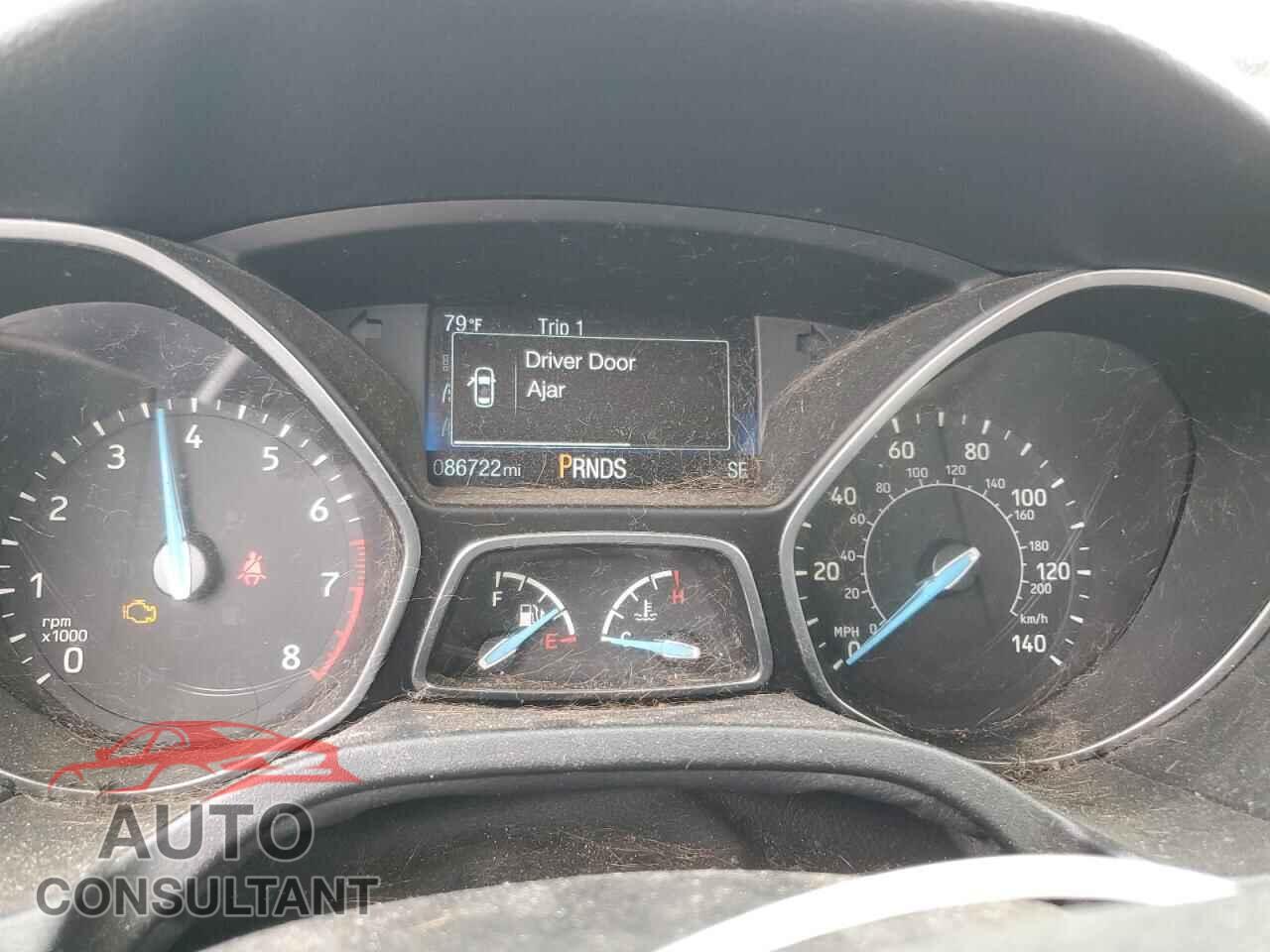 FORD FOCUS 2018 - 1FADP3FE1JL313582