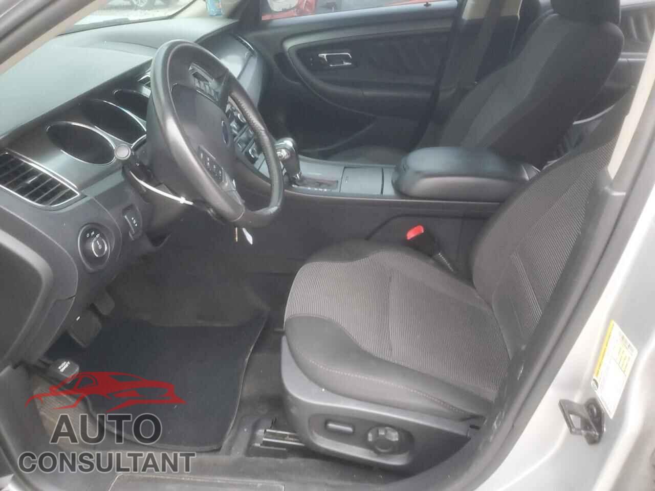 FORD TAURUS 2011 - 1FAHP2EW6BG163386