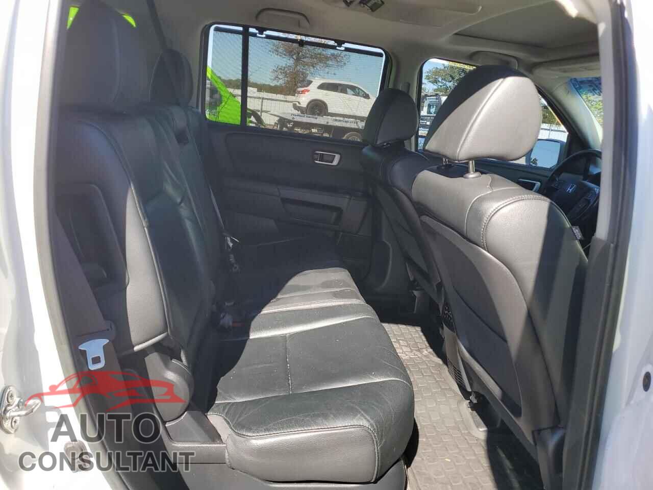 HONDA PILOT 2013 - 5FNYF4H98DB076049