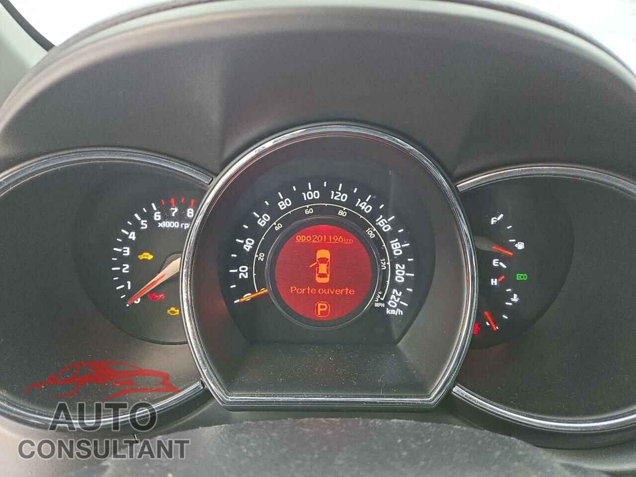 KIA RIO 2013 - KNADN4A34D6218588