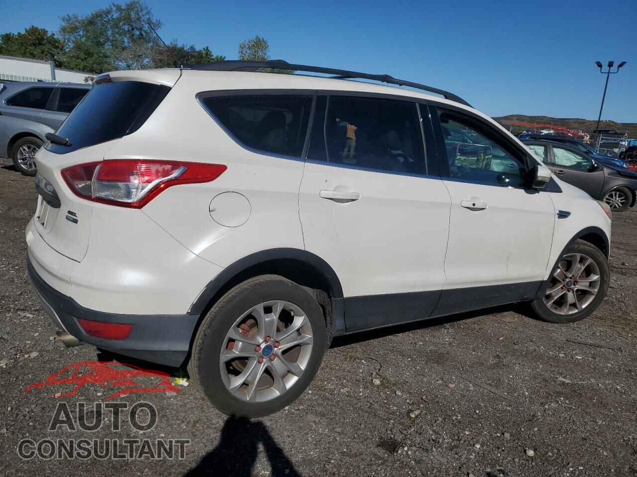 FORD ESCAPE 2013 - 1FMCU9H99DUD30609