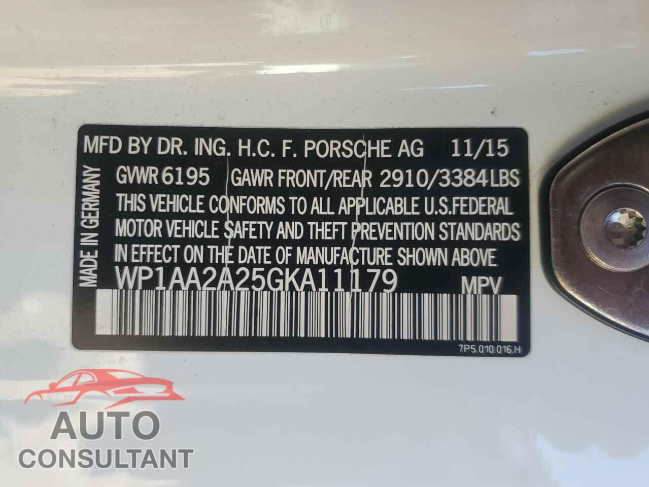 PORSCHE CAYENNE 2016 - WP1AA2A25GKA11179