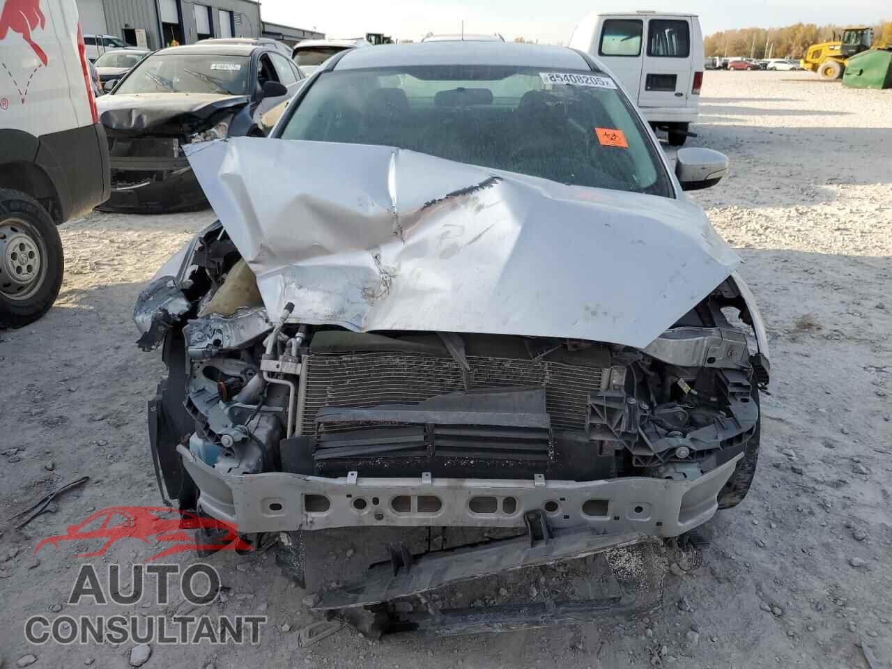 FORD FOCUS 2015 - 1FADP3F22FL374825