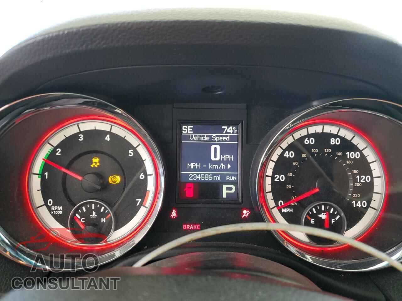 DODGE DURANGO 2013 - 1C4RDJAG6DC572322