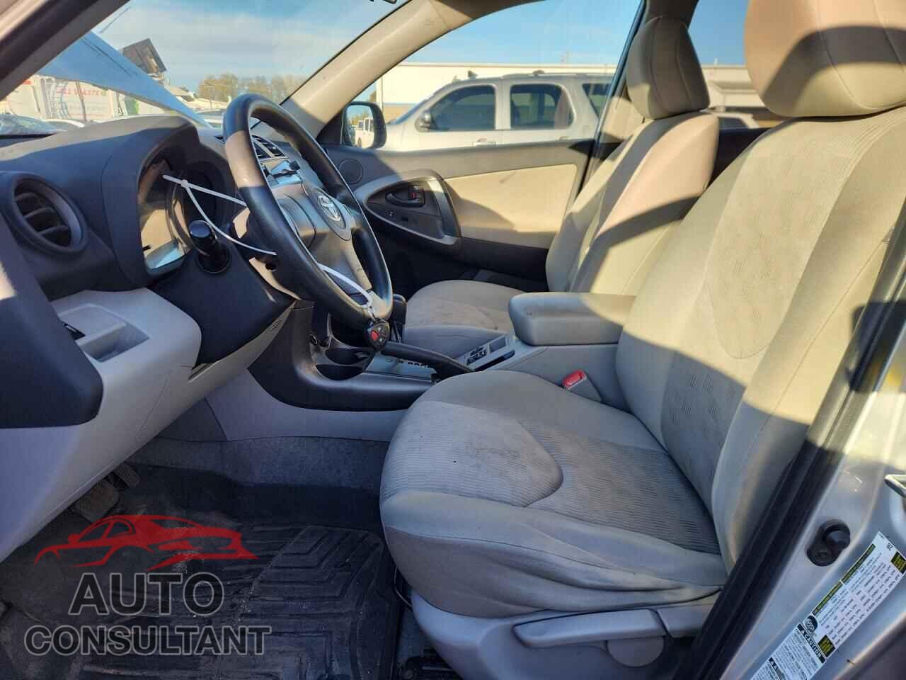 TOYOTA RAV4 2011 - 2T3BF4DV8BW094616