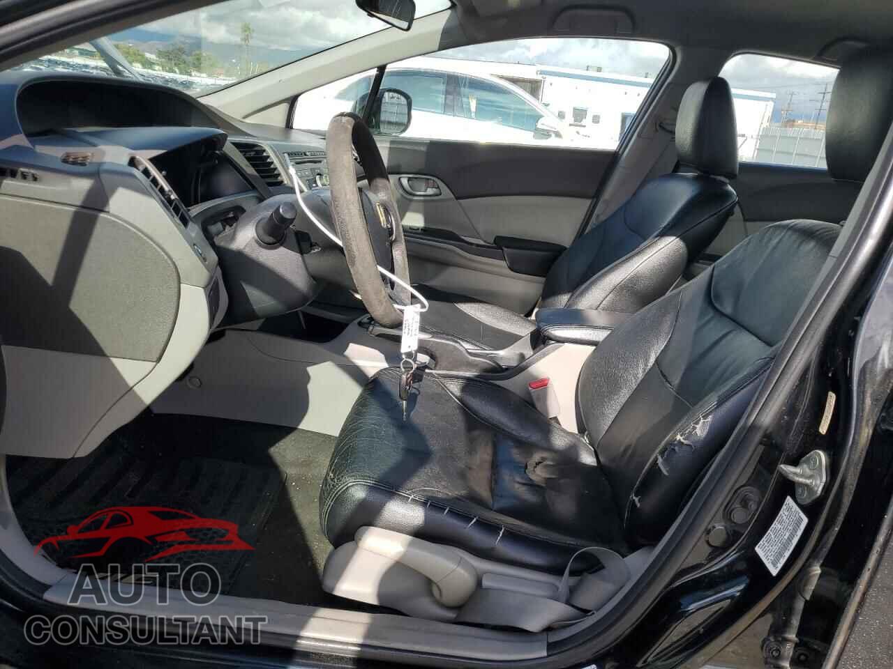 HONDA CIVIC 2012 - 19XFB2F58CE308712