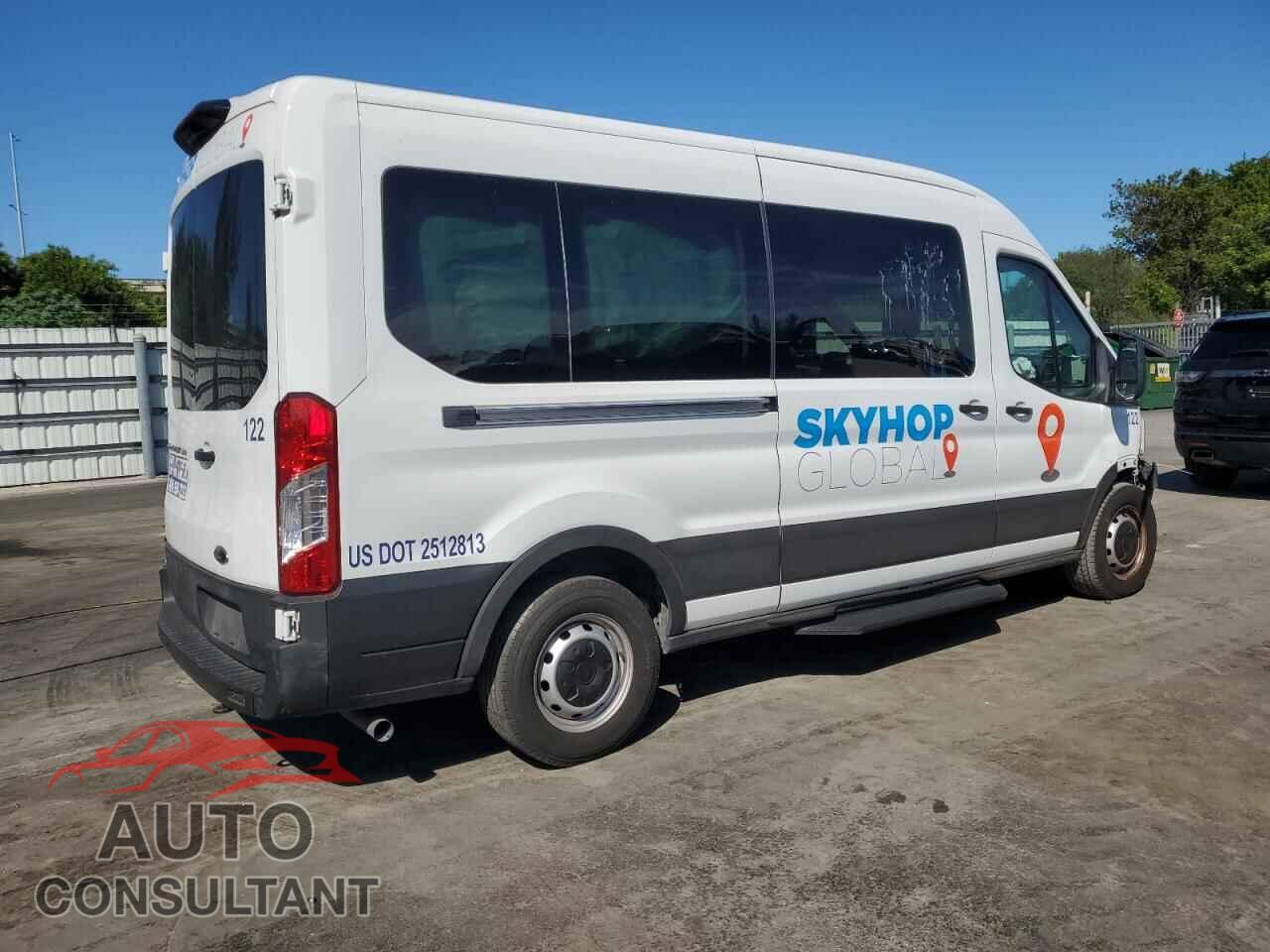 FORD TRANSIT 2023 - 1FBAX2C88PKB49157