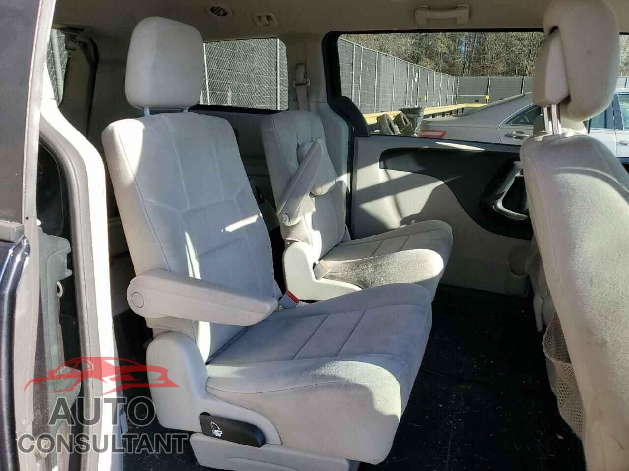 DODGE CARAVAN 2011 - 2D4RN3DG7BR696840