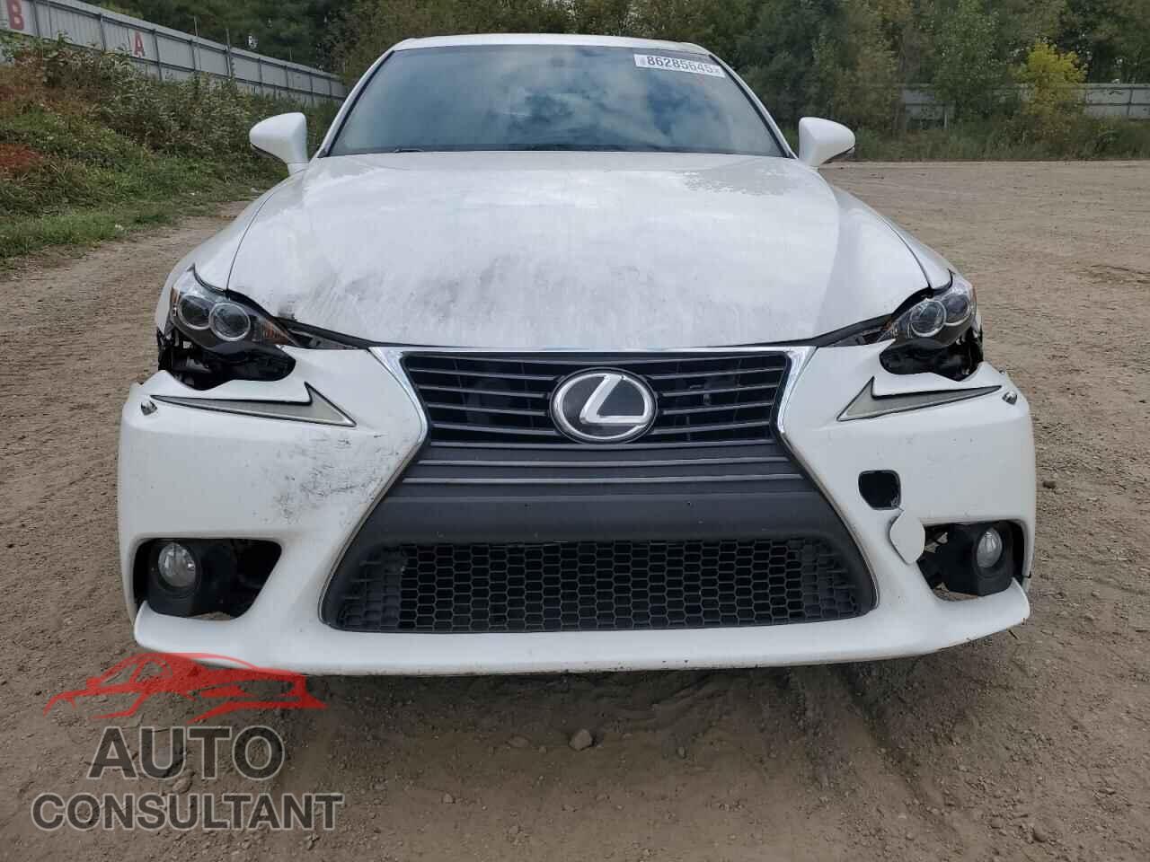 LEXUS IS 2014 - JTHBE1D26E5002596