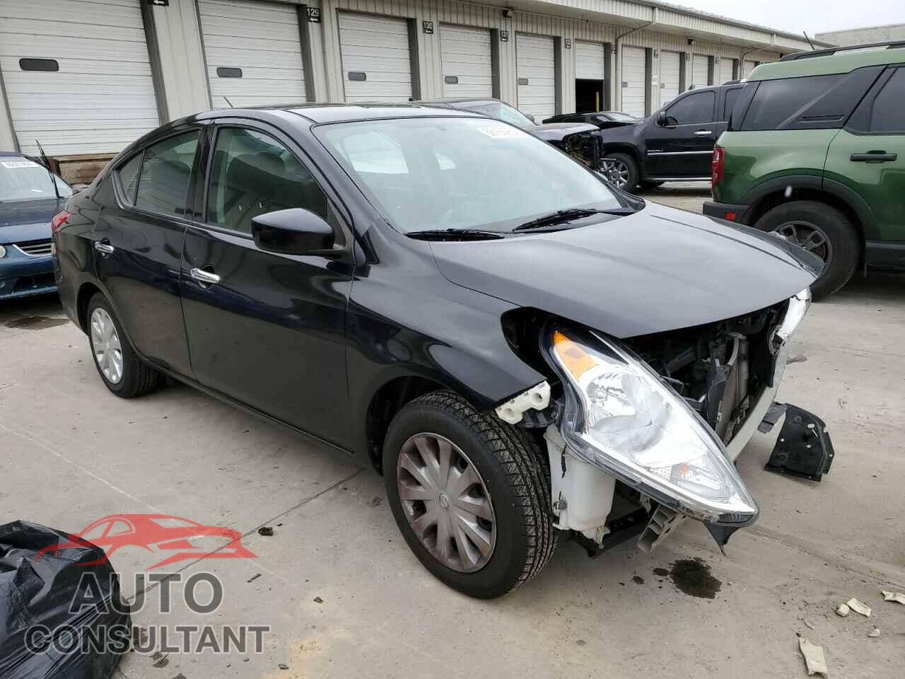 NISSAN VERSA 2019 - 3N1CN7AP3KL878940